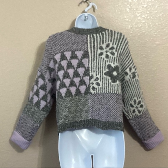 Sincerely Jules Oversize Gray, White & Lavender Open Front Cardigan - Picture 3 of 5